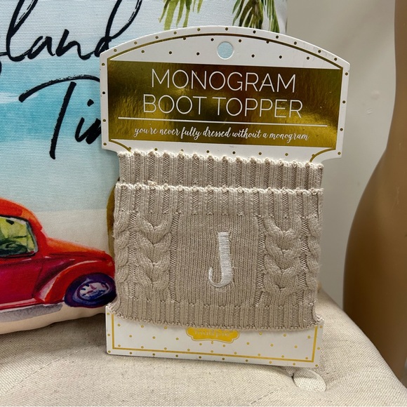 Mud Pie  NWT! Women’S Beige Chelsea Initial Monogram Boot Cuff Toppers - Picture 3 of 7